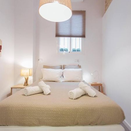Amplio Apartamento De Diseno Precioso De Estilo Sevillano En Pleno Centro Eksteriør billede